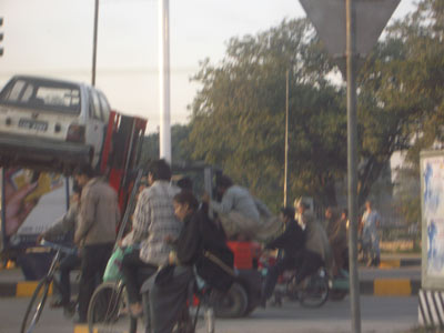 Abschleppdienst Atif Abdullah Lahore Mitte